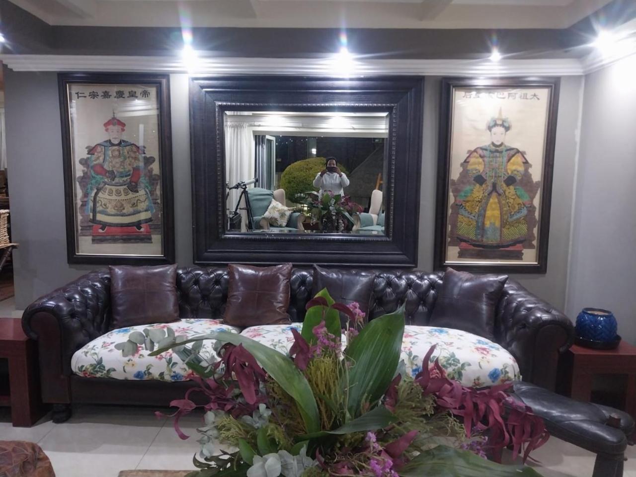 The Elephant Room At Frederick'S Place Pretoria-Noord Exteriér fotografie