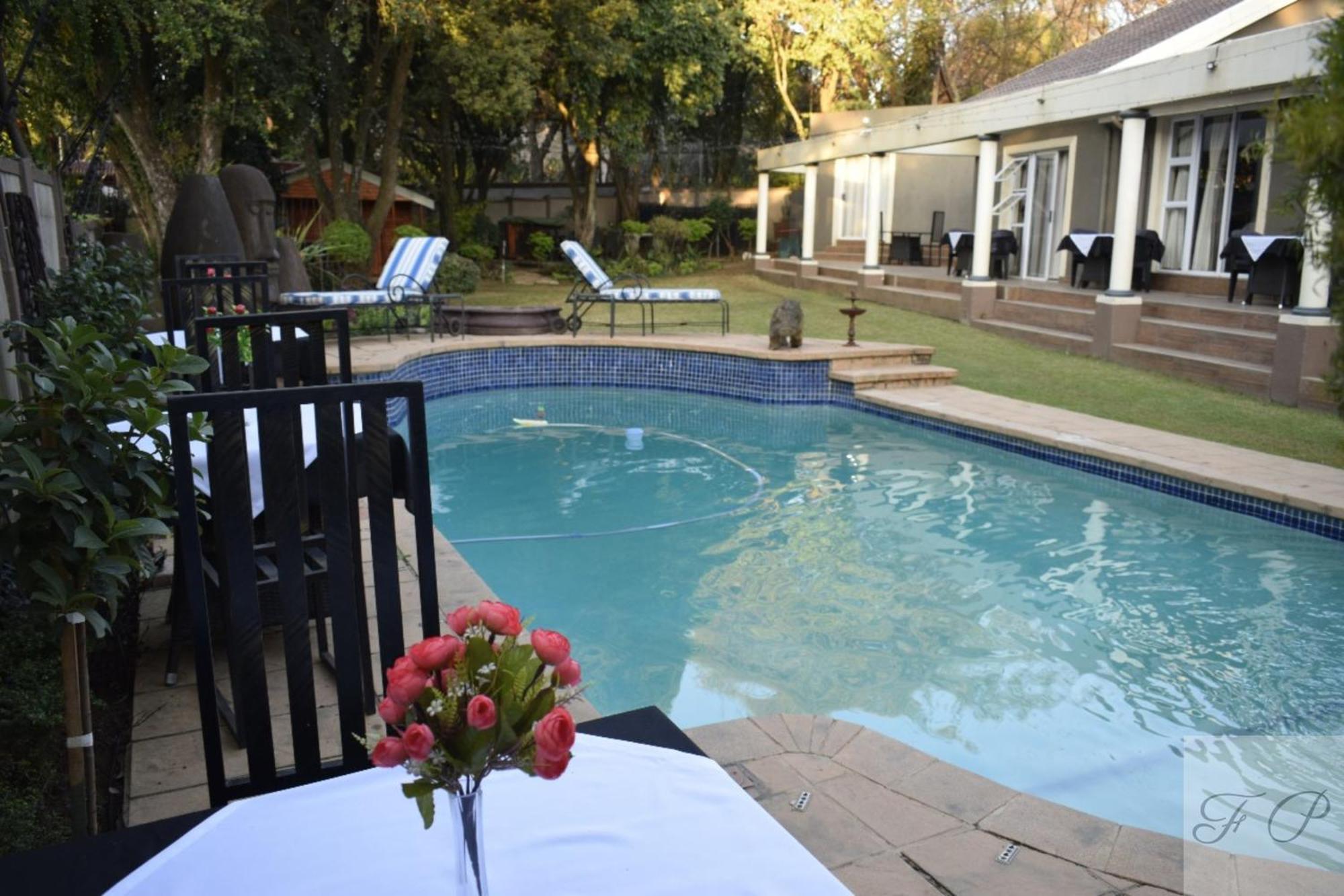 The Elephant Room At Frederick'S Place Pretoria-Noord Exteriér fotografie